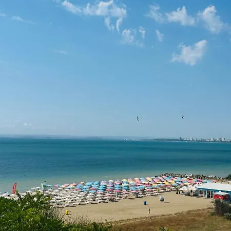 Апартамент Coastal Vibes By Flat Mаnаger *