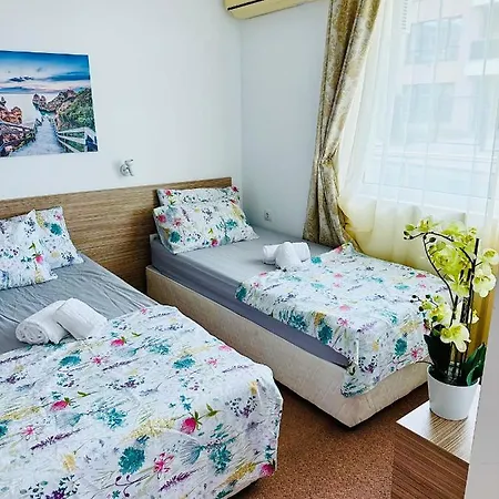 Апартамент Coastal Vibes By Flat Mаnаger *