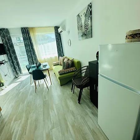 Coastal Vibes By Flat Mаnаger 아파트 *